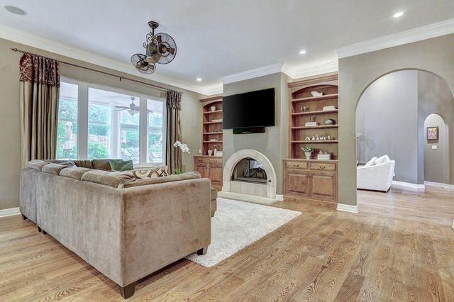 1304 Brians Meadow CV, Austin, TX 78746