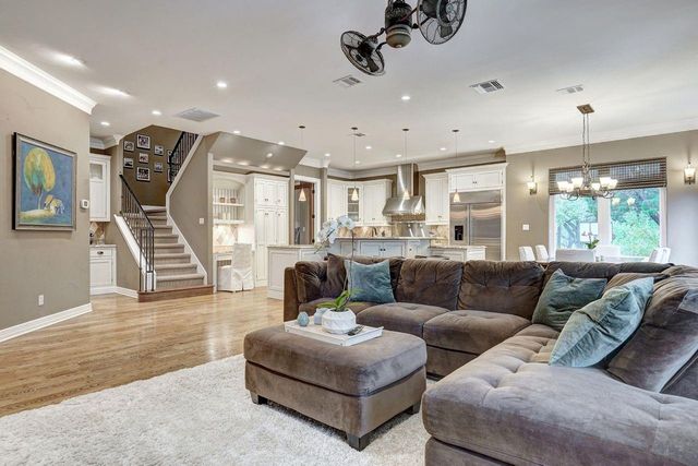 1304 Brians Meadow CV, Austin, TX 78746