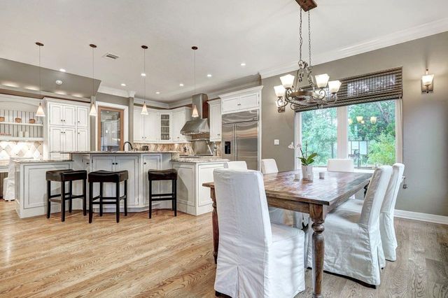 1304 Brians Meadow CV, Austin, TX 78746