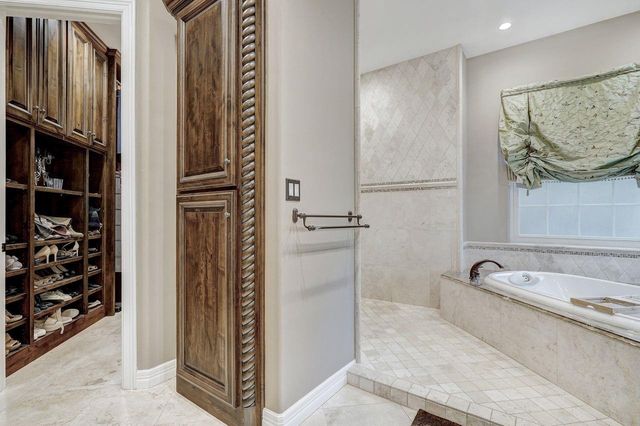 1304 Brians Meadow CV, Austin, TX 78746