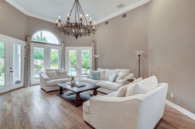 1304 Brians Meadow CV, Austin, TX 78746