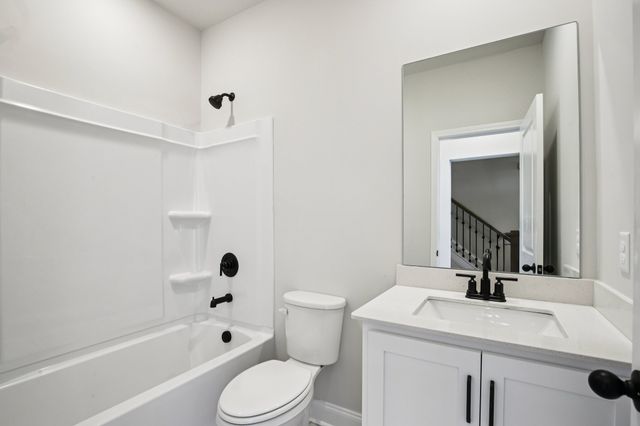 2718 Willowoak Trl, Murfreesboro, TN 37129