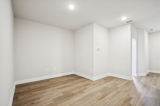 2718 Willowoak Trl, Murfreesboro, TN 37129