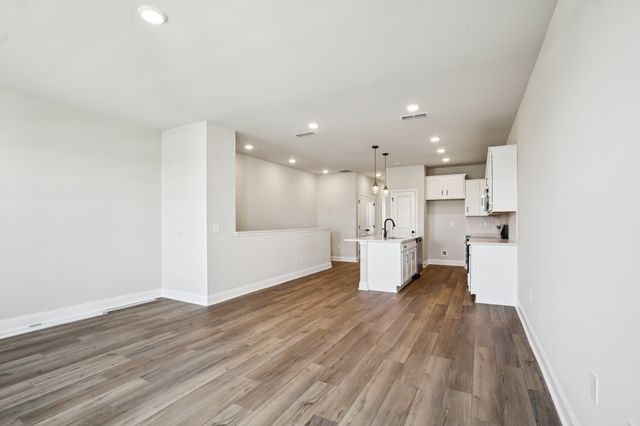 2718 Willowoak Trl, Murfreesboro, TN 37129