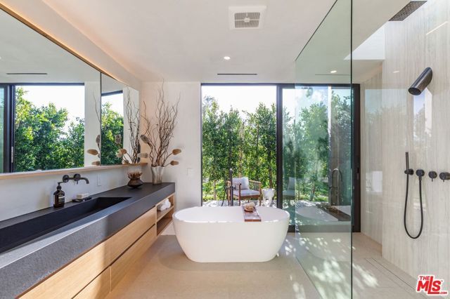 29200 Larkspur Lane, Malibu, CA 90265