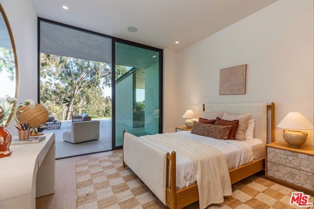 29200 Larkspur Lane, Malibu, CA 90265