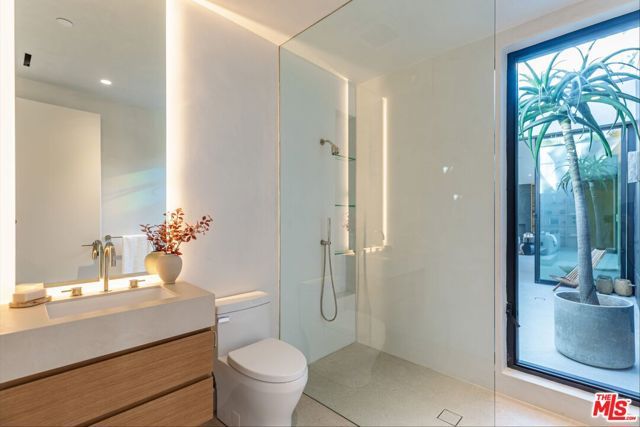 29200 Larkspur Lane, Malibu, CA 90265