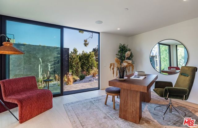 29200 Larkspur Lane, Malibu, CA 90265