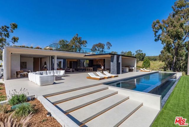 29200 Larkspur Lane, Malibu, CA 90265