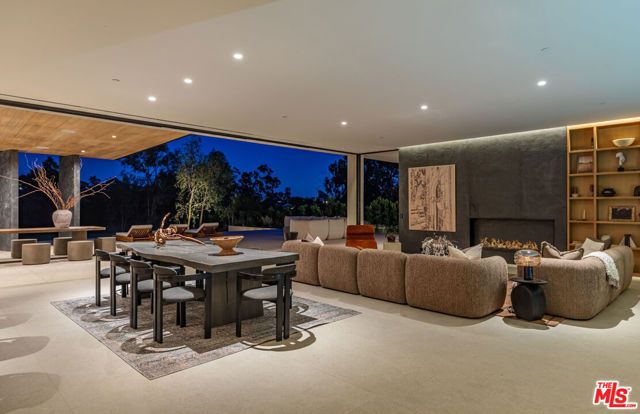 29200 Larkspur Lane, Malibu, CA 90265