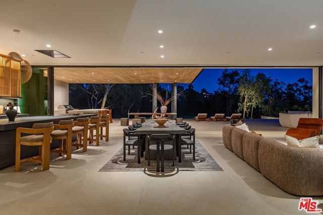 29200 Larkspur Lane, Malibu, CA 90265