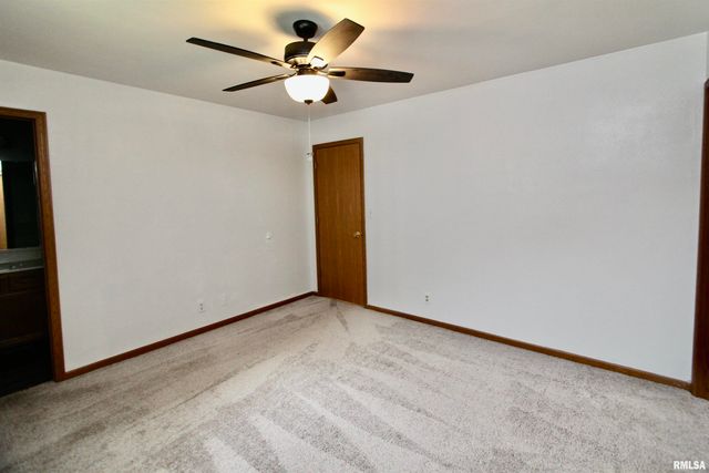 124 SHOSHONE Drive, East Peoria, IL 61611