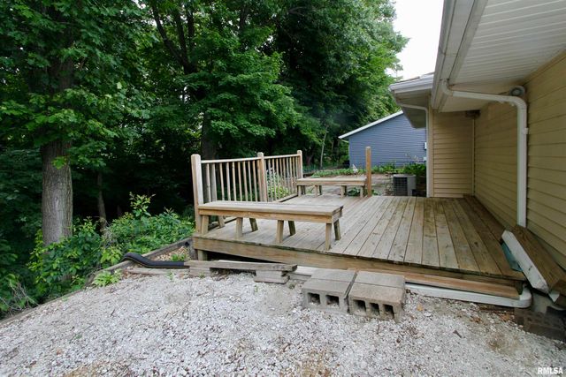 124 SHOSHONE Drive, East Peoria, IL 61611