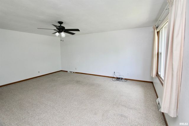 124 SHOSHONE Drive, East Peoria, IL 61611