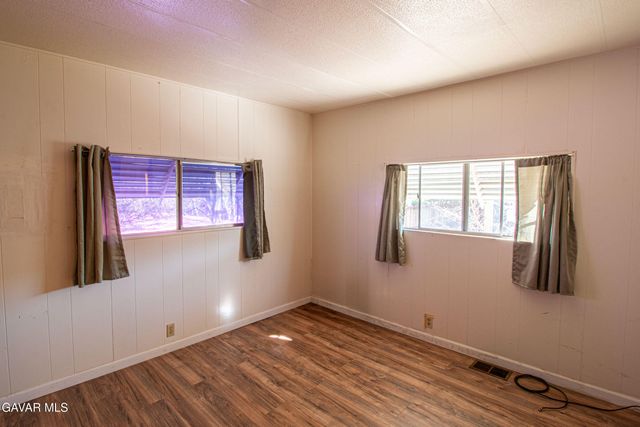 3300 15th Street West 109, Rosamond, CA 93560