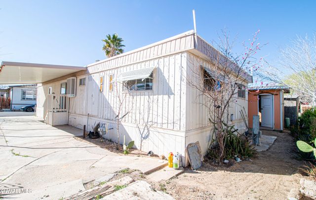 3300 15th Street West 109, Rosamond, CA 93560