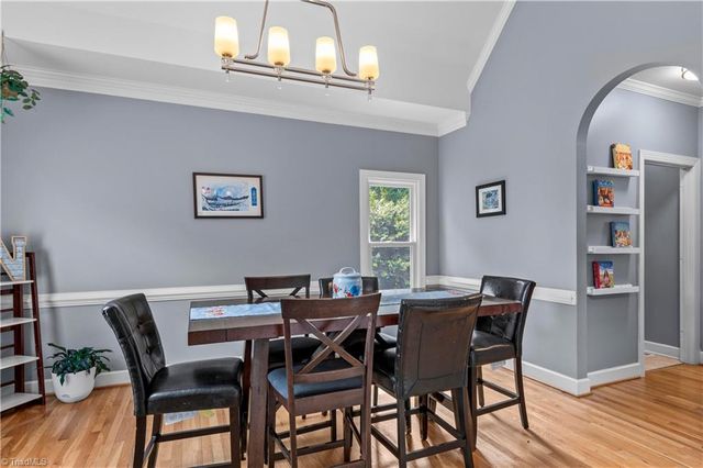 170 Whitmore Cove Court, Clemmons, NC 27012
