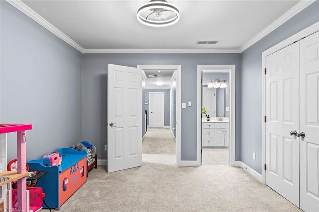 170 Whitmore Cove Court, Clemmons, NC 27012