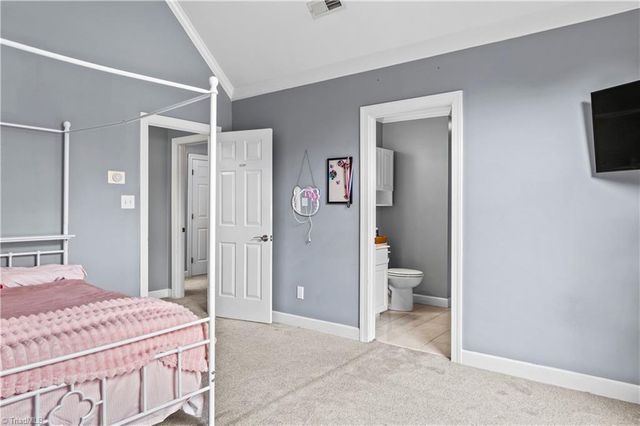 170 Whitmore Cove Court, Clemmons, NC 27012