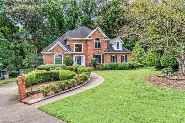 170 Whitmore Cove Court, Clemmons, NC 27012
