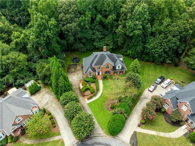 170 Whitmore Cove Court, Clemmons, NC 27012