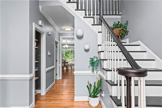 170 Whitmore Cove Court, Clemmons, NC 27012
