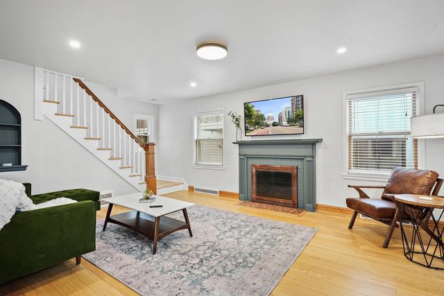 321 Glenway Street, Madison, WI 53705