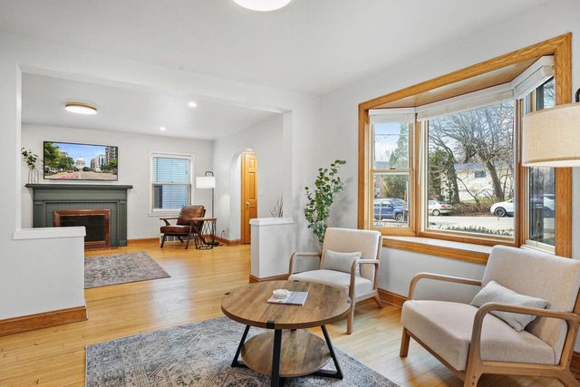 321 Glenway Street, Madison, WI 53705