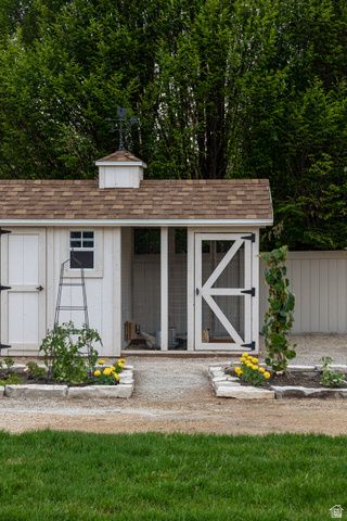 133 N CANAL DR, Lindon, UT 84042