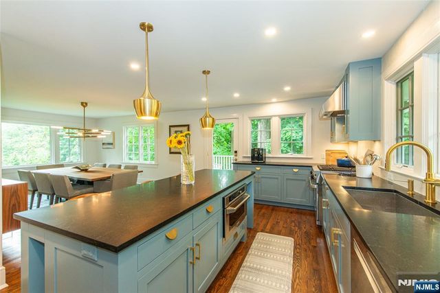 487 Highland Avenue, Montclair, NJ 07043