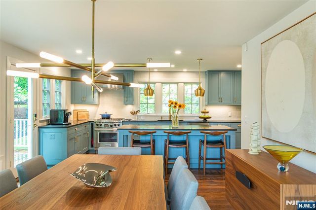 487 Highland Avenue, Montclair, NJ 07043