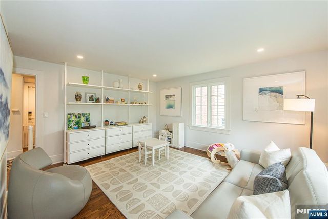 487 Highland Avenue, Montclair, NJ 07043