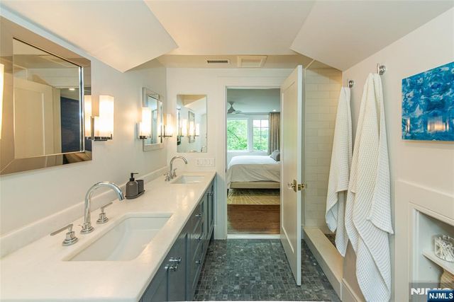 487 Highland Avenue, Montclair, NJ 07043