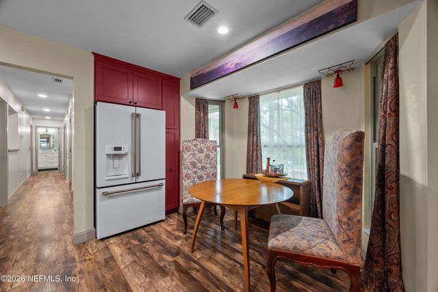 1313 CHINOOK Trail, Jacksonville, FL 32225