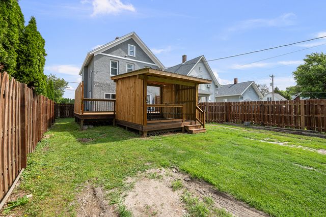 1830 Avenue Of The Cities, Moline, IL 61265