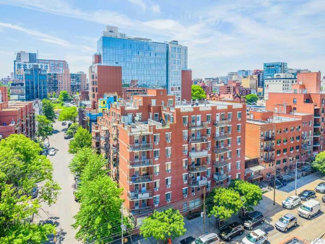 3506 Leavitt Street 5H, Flushing, NY 11354