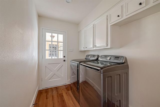 934 Goldfinch Avenue, Sugar Land, TX 77478