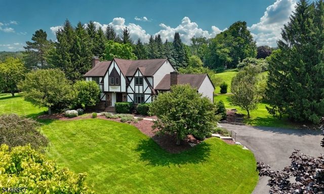 34 Deire Dr, Sparta Twp., NJ 07871
