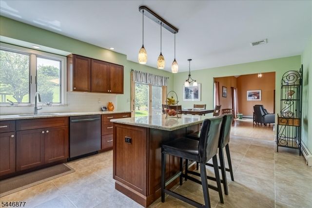 34 Deire Dr, Sparta Twp., NJ 07871