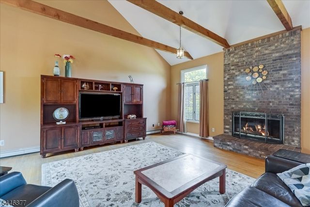 34 Deire Dr, Sparta Twp., NJ 07871