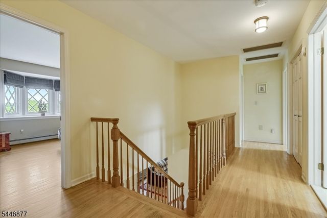34 Deire Dr, Sparta Twp., NJ 07871