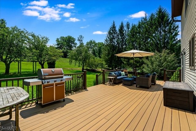 34 Deire Dr, Sparta Twp., NJ 07871