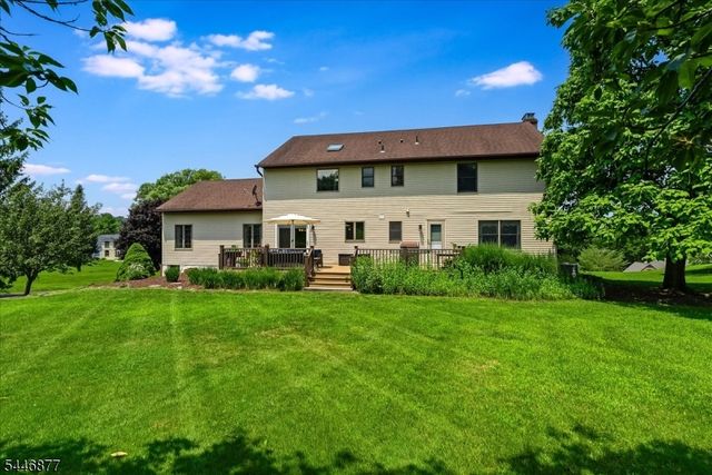 34 Deire Dr, Sparta Twp., NJ 07871