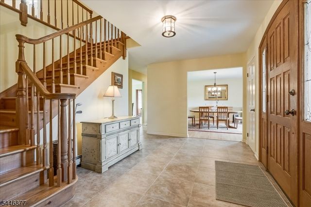 34 Deire Dr, Sparta Twp., NJ 07871