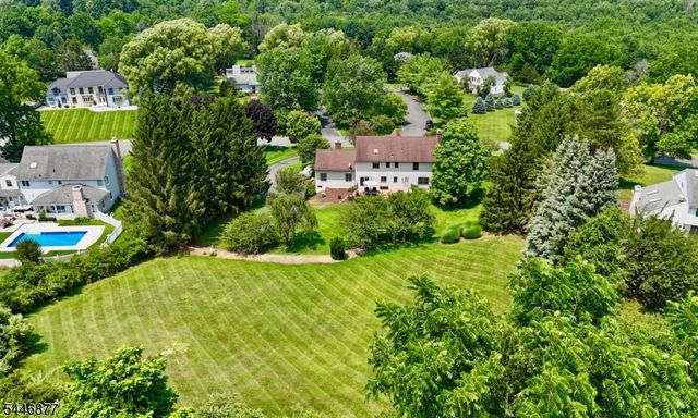34 Deire Dr, Sparta Twp., NJ 07871