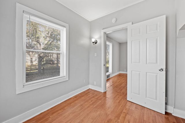 2527 Washington Street NE, Minneapolis, MN 55418