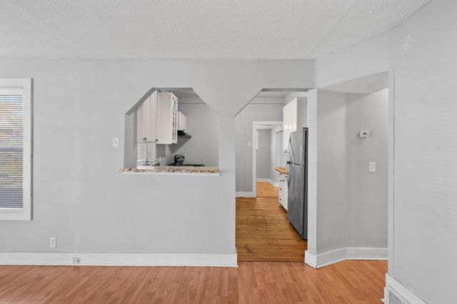 2527 Washington Street NE, Minneapolis, MN 55418