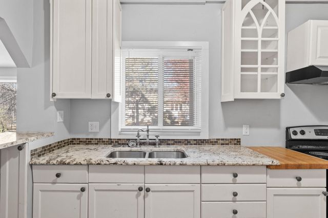 2527 Washington Street NE, Minneapolis, MN 55418