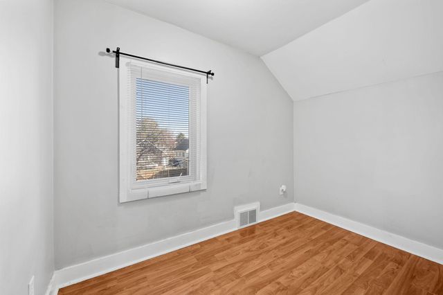 2527 Washington Street NE, Minneapolis, MN 55418