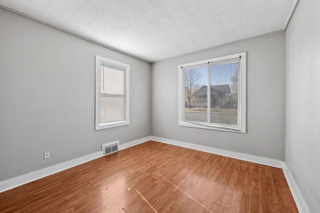 2527 Washington Street NE, Minneapolis, MN 55418